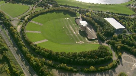 Milton Keynes The National Bowl – MuseWiki: Supermassive Wiki For The ...